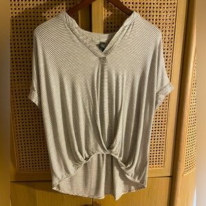 Alya Hi-lo Loose Top